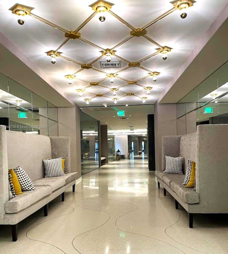 Small Image of 9 ISLAND AVE #410, Miami Beach Number 3