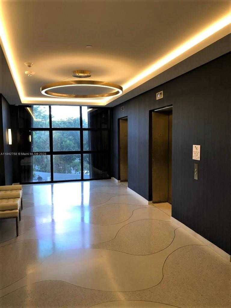 Small Image of 9 ISLAND AVE #410, Miami Beach Number 5