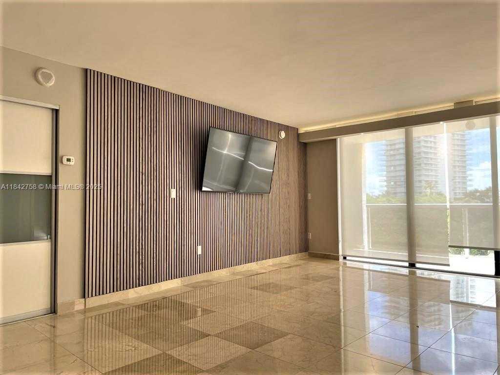 Small Image of 9 ISLAND AVE #410, Miami Beach Number 7