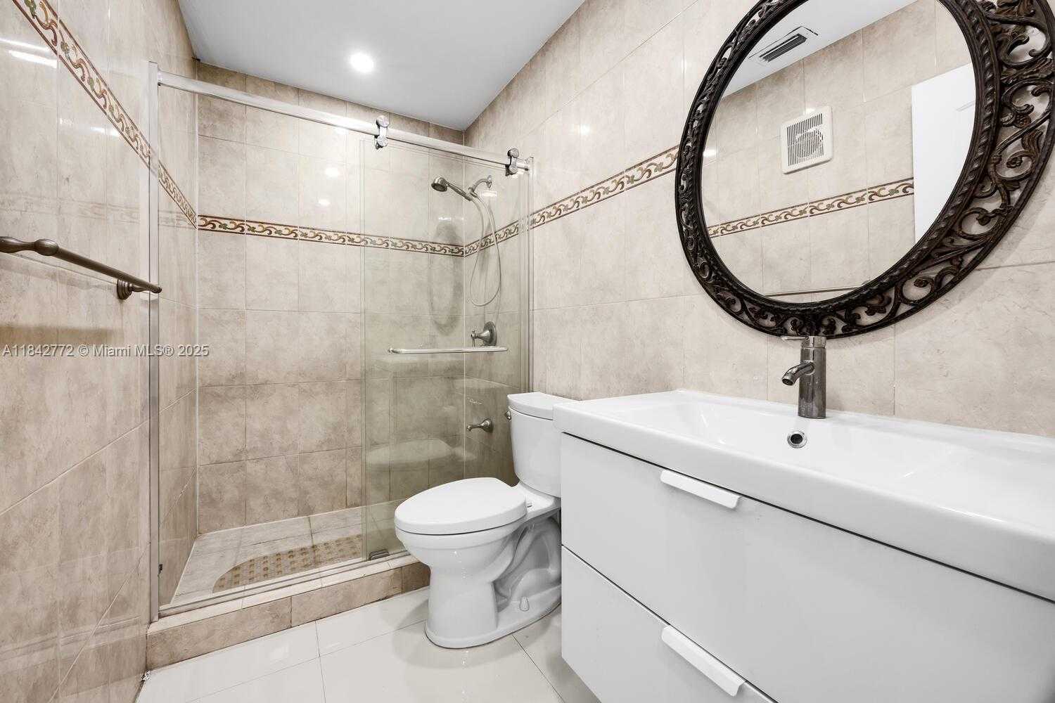 Small Image of 12313 SOUTH WEST 110TH S CANAL ST RD, Miami Number 14