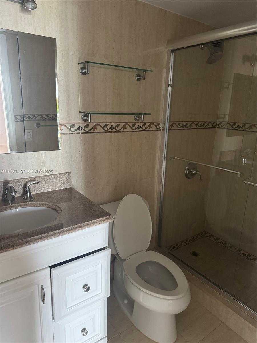 Small Image of 1020 MERIDIAN AVE #611, Miami Beach Number 5