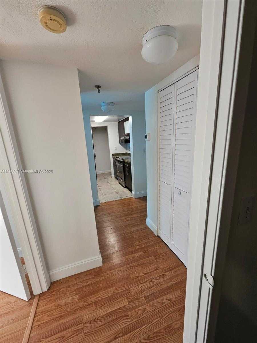 Small Image of 800 NORTH MIAMI AVE #E1202, Miami Number 7