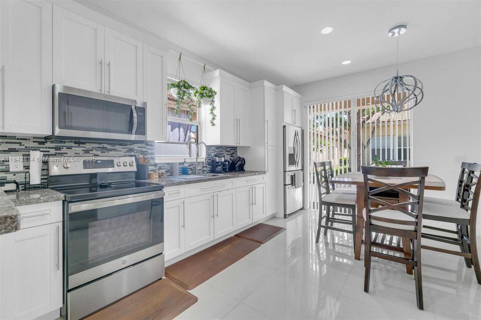 Small Image of 3920 NORTH EAST 13TH DR, Homestead Number 10