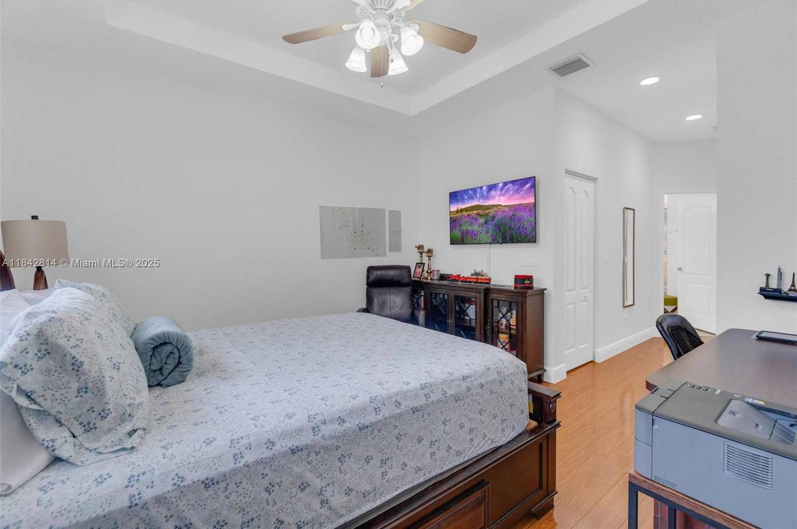 Small Image of 3920 NORTH EAST 13TH DR, Homestead Number 14