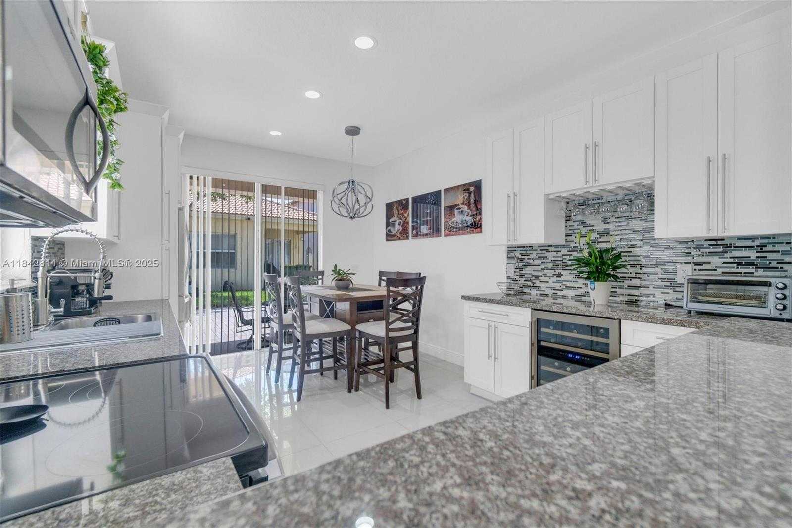 Small Image of 3920 NORTH EAST 13TH DR, Homestead Number 8