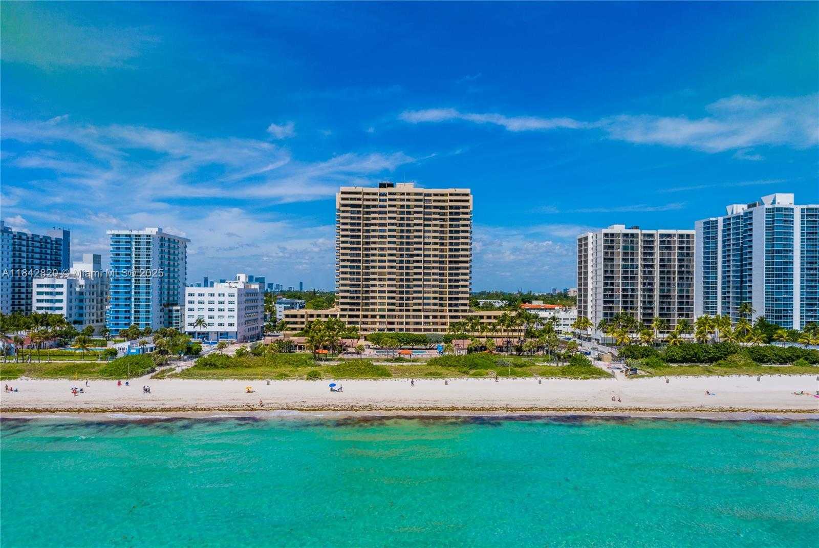 Small Image of 2555 COLLINS AVE #2306, Miami Beach Number 34