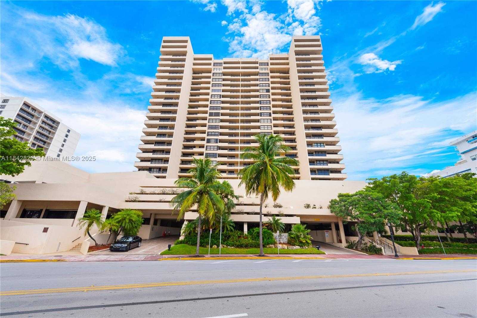 Small Image of 2555 COLLINS AVE #2306, Miami Beach Number 56