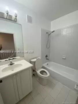 Small Image of 5470 NORTH WEST 107TH AVE #805, Doral Number 16