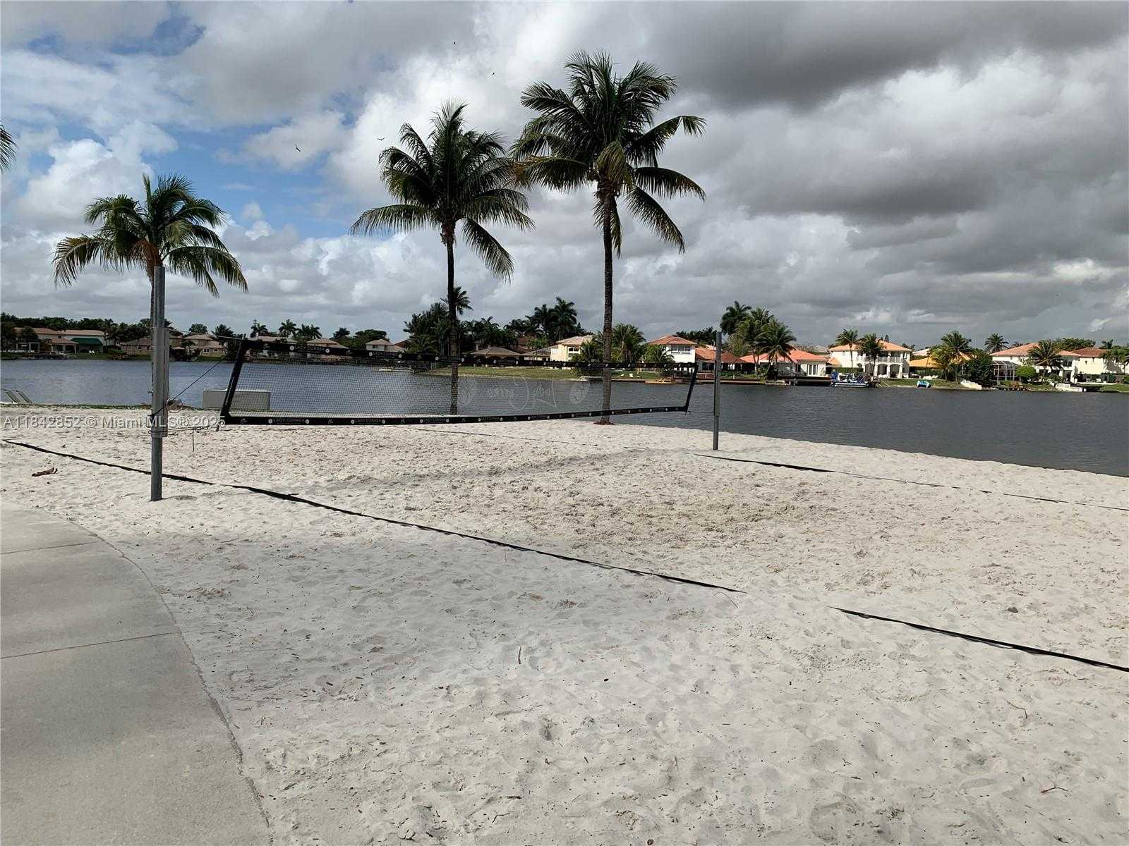 Small Image of 10730 NORTH WEST 66TH ST #305, Doral Number 19