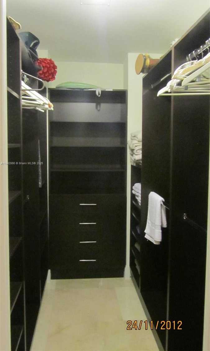 Small Image of 10275 COLLINS AVE #630, Bal Harbour Number 6