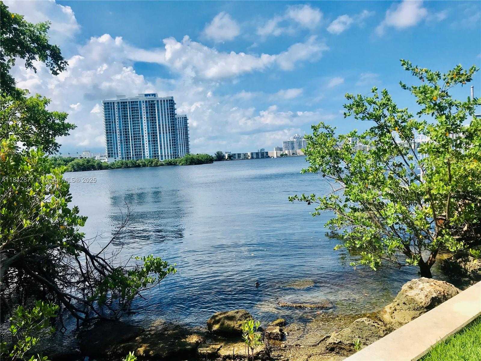 Small Image of 16590 NORTH EAST 26TH AVE #202, North Miami Beach Number 19