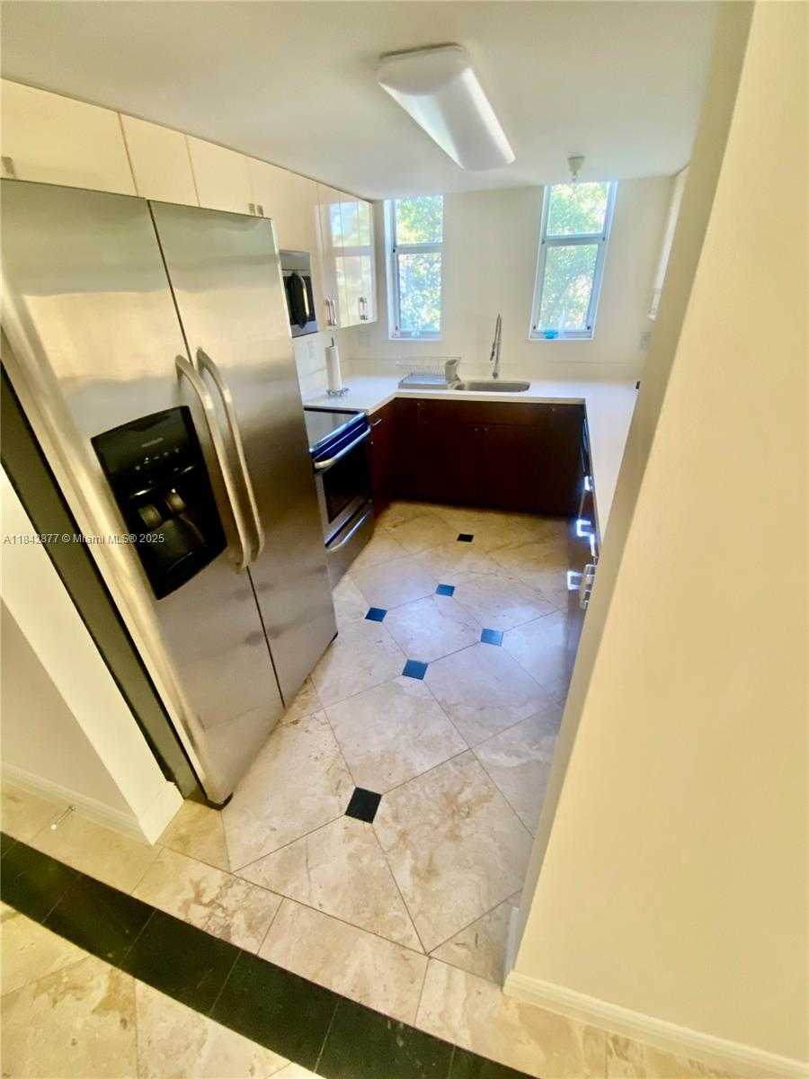 Small Image of 16590 NORTH EAST 26TH AVE #202, North Miami Beach Number 5