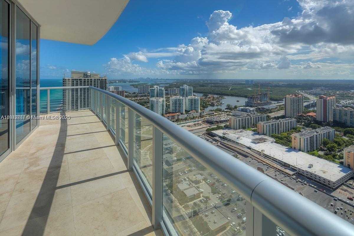 Small Image of 17001 COLLINS AVE #4301, Sunny Isles Beach Number 5