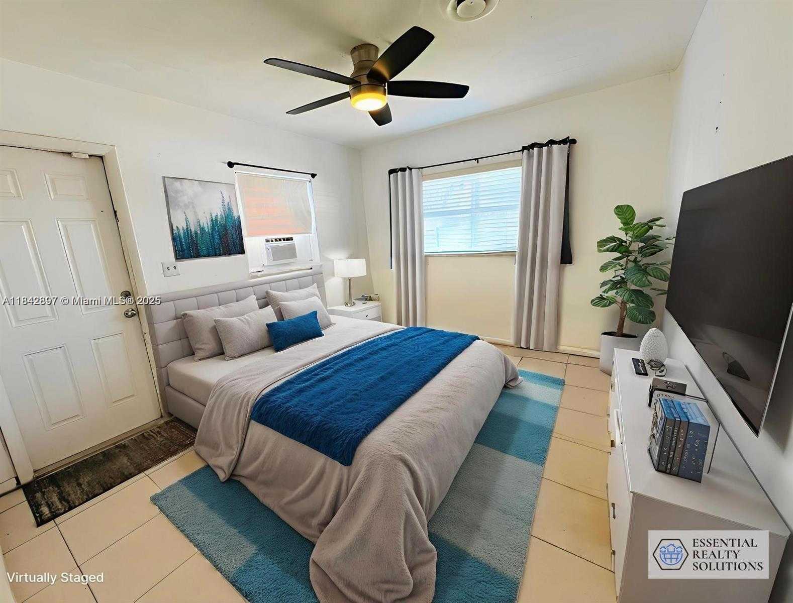 Small Image of 2235 COOLIDGE #2, Hollywood Number 7