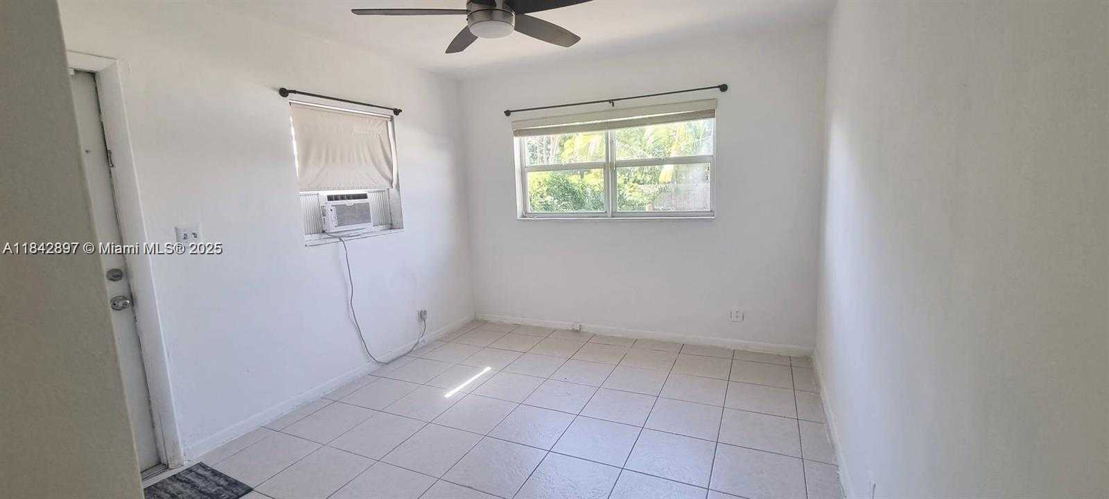 Small Image of 2235 COOLIDGE #2, Hollywood Number 8