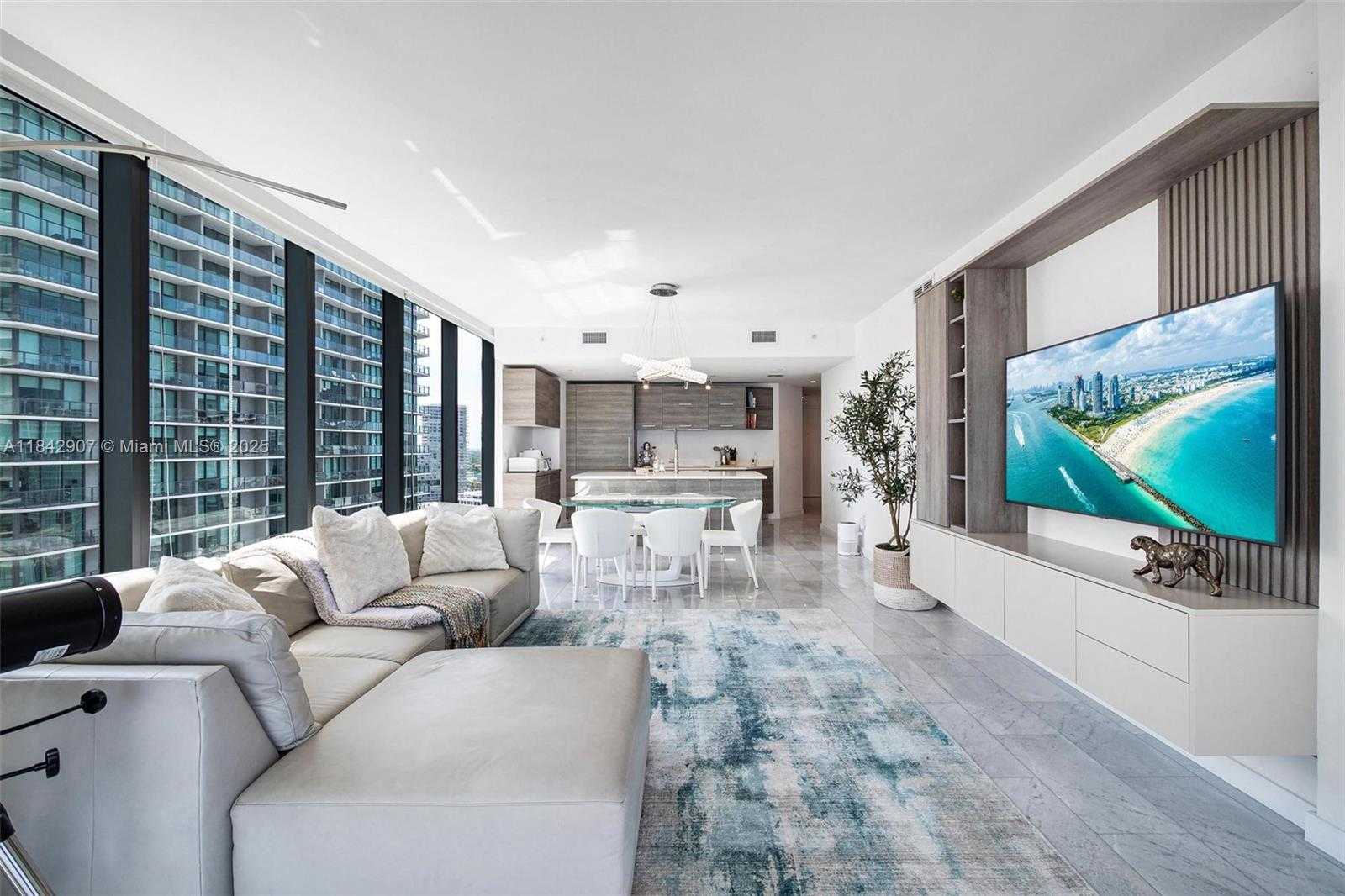 Small Image of 650 NORTH EAST 32ND ST #2101, Miami Number 14