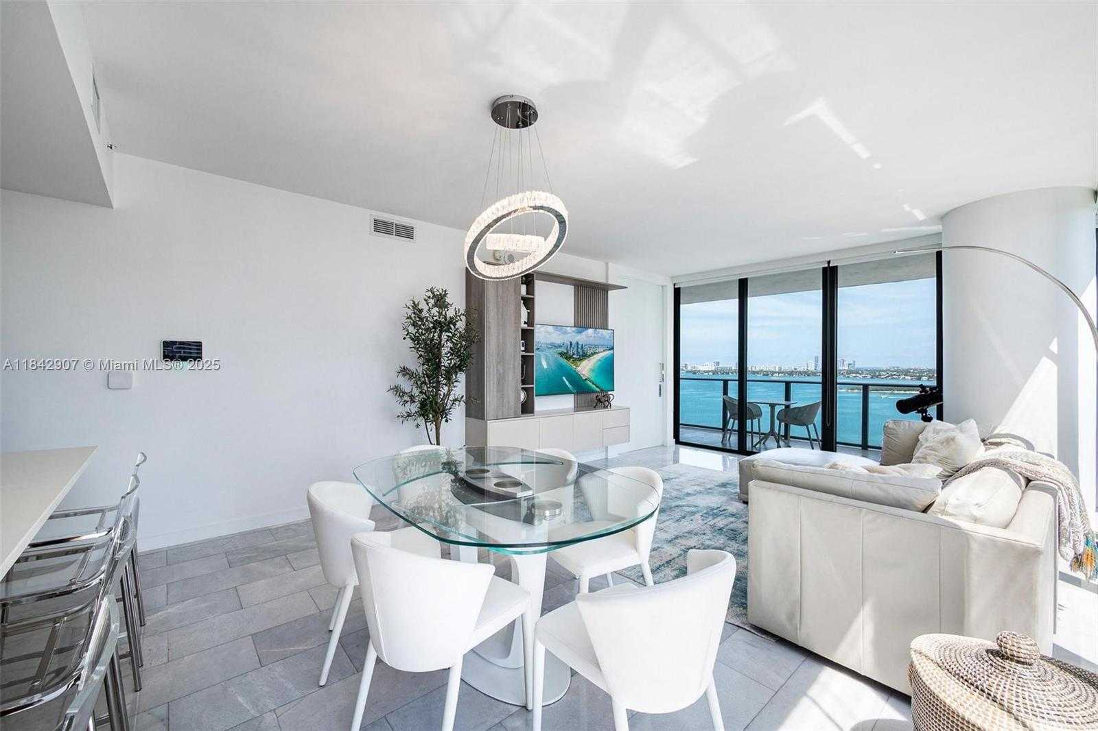 Small Image of 650 NORTH EAST 32ND ST #2101, Miami Number 15
