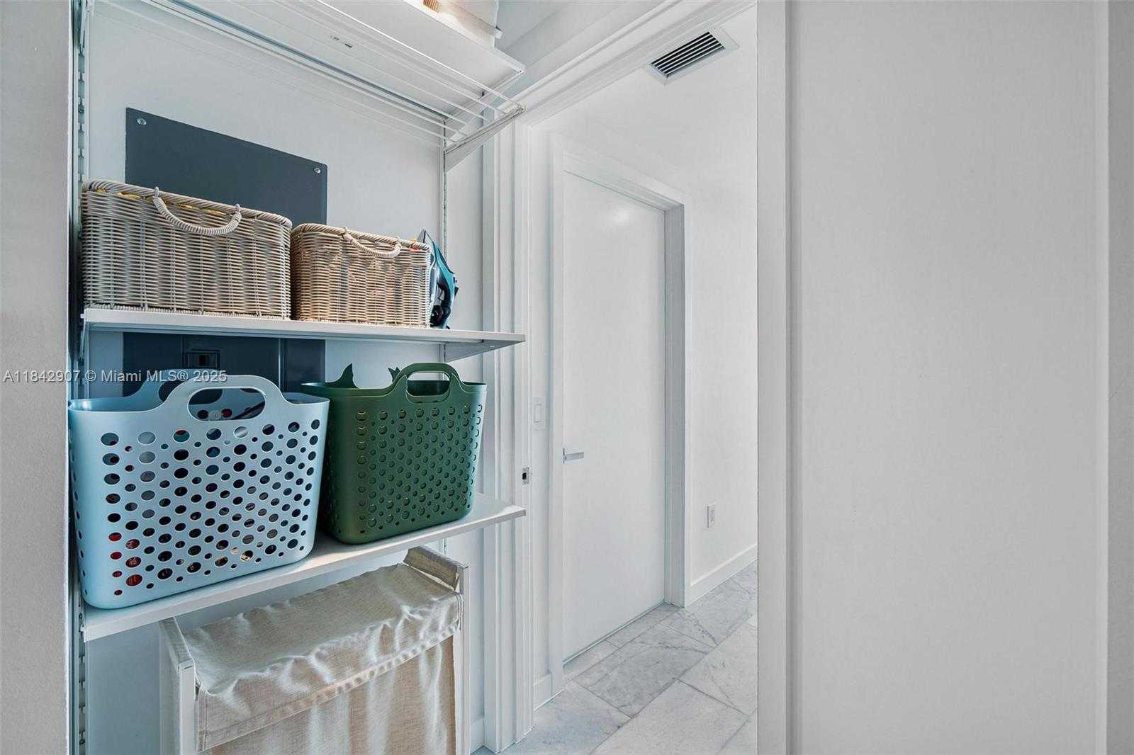 Small Image of 650 NORTH EAST 32ND ST #2101, Miami Number 28