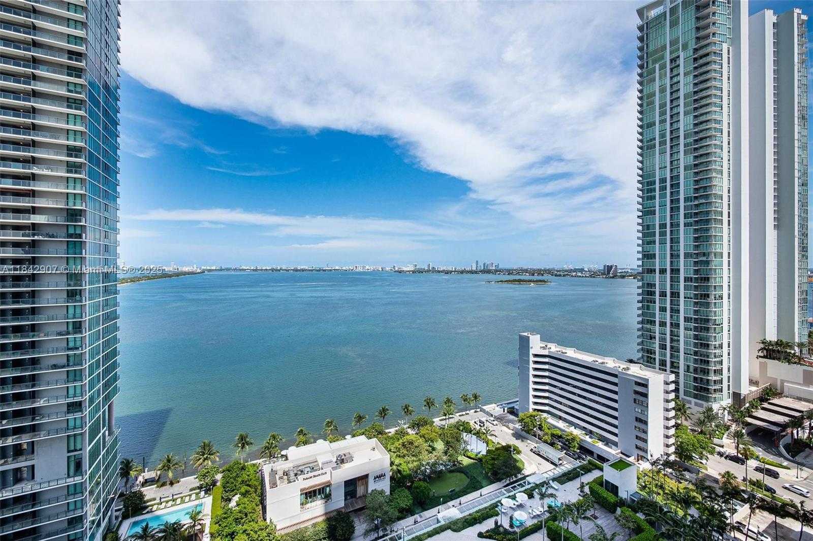 Small Image of 650 NORTH EAST 32ND ST #2101, Miami Number 3