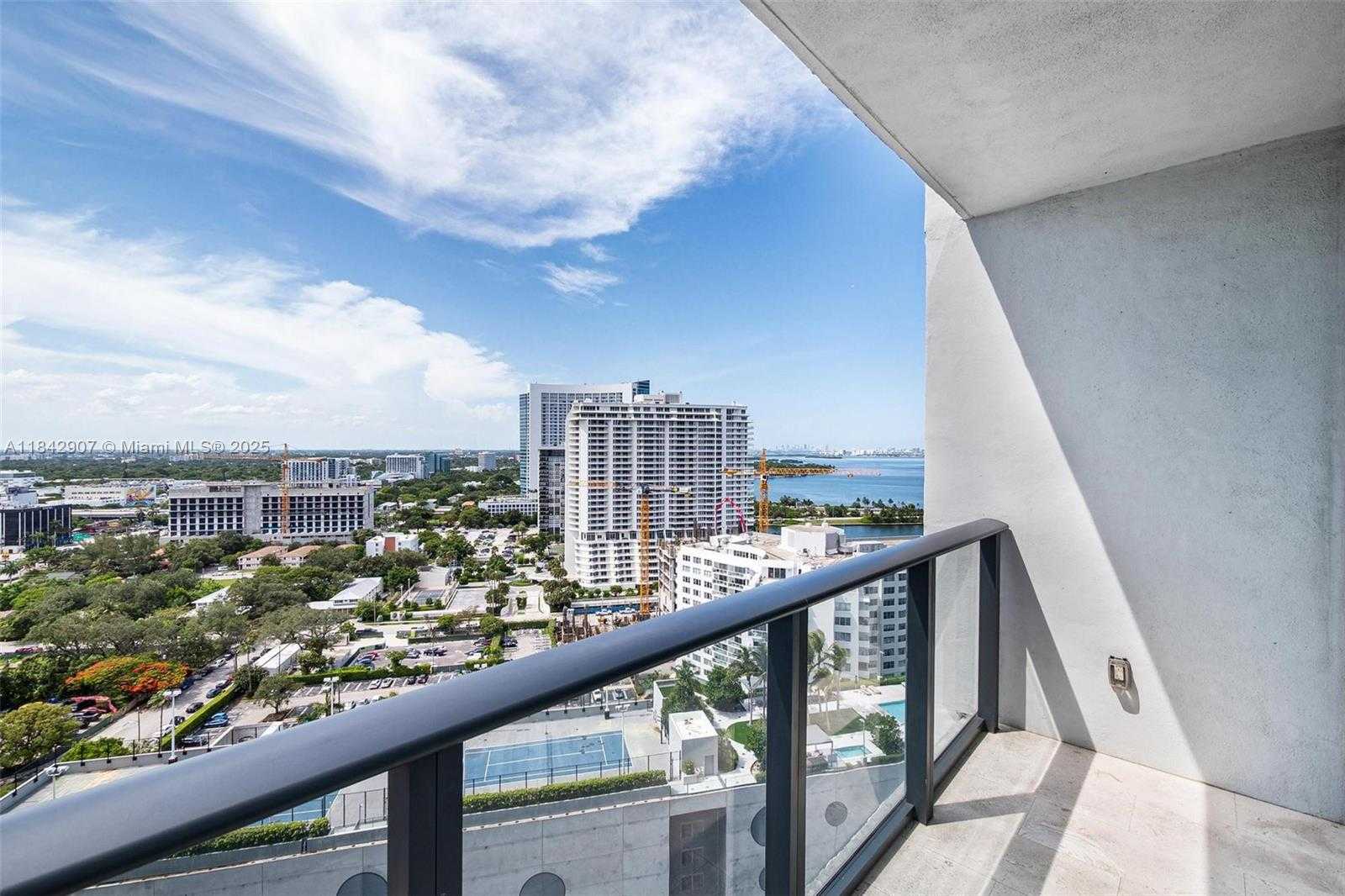 Small Image of 650 NORTH EAST 32ND ST #2101, Miami Number 34