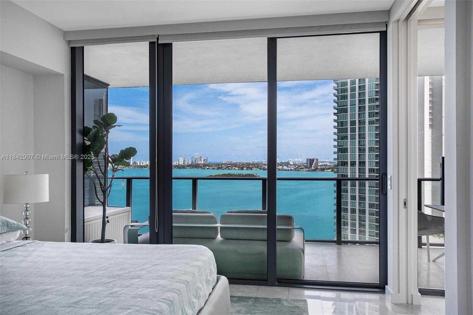 Small Image of 650 NORTH EAST 32ND ST #2101, Miami Number 8