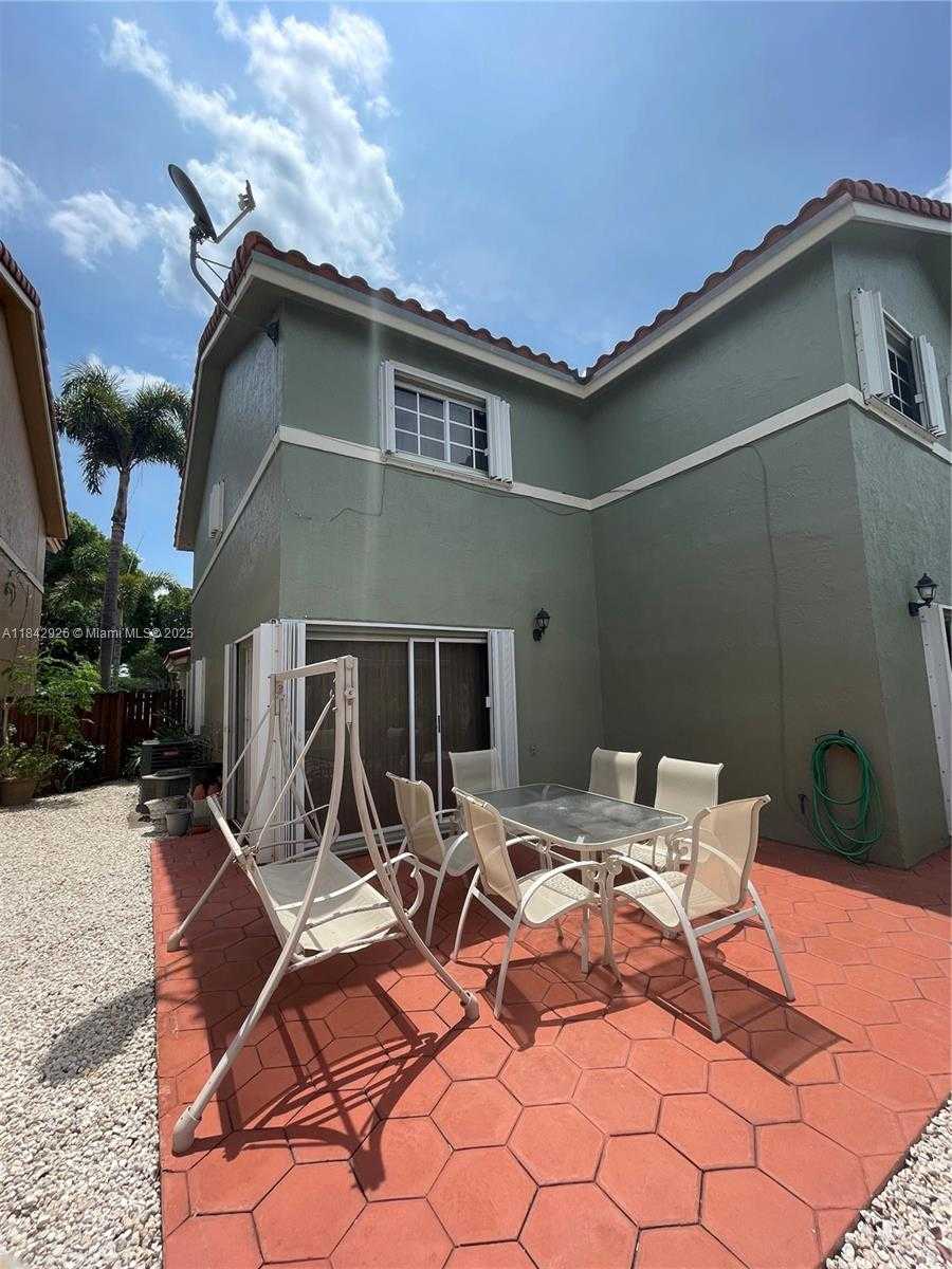 Small Image of 10290 SOUTH WEST 139TH CT, Miami Number 39