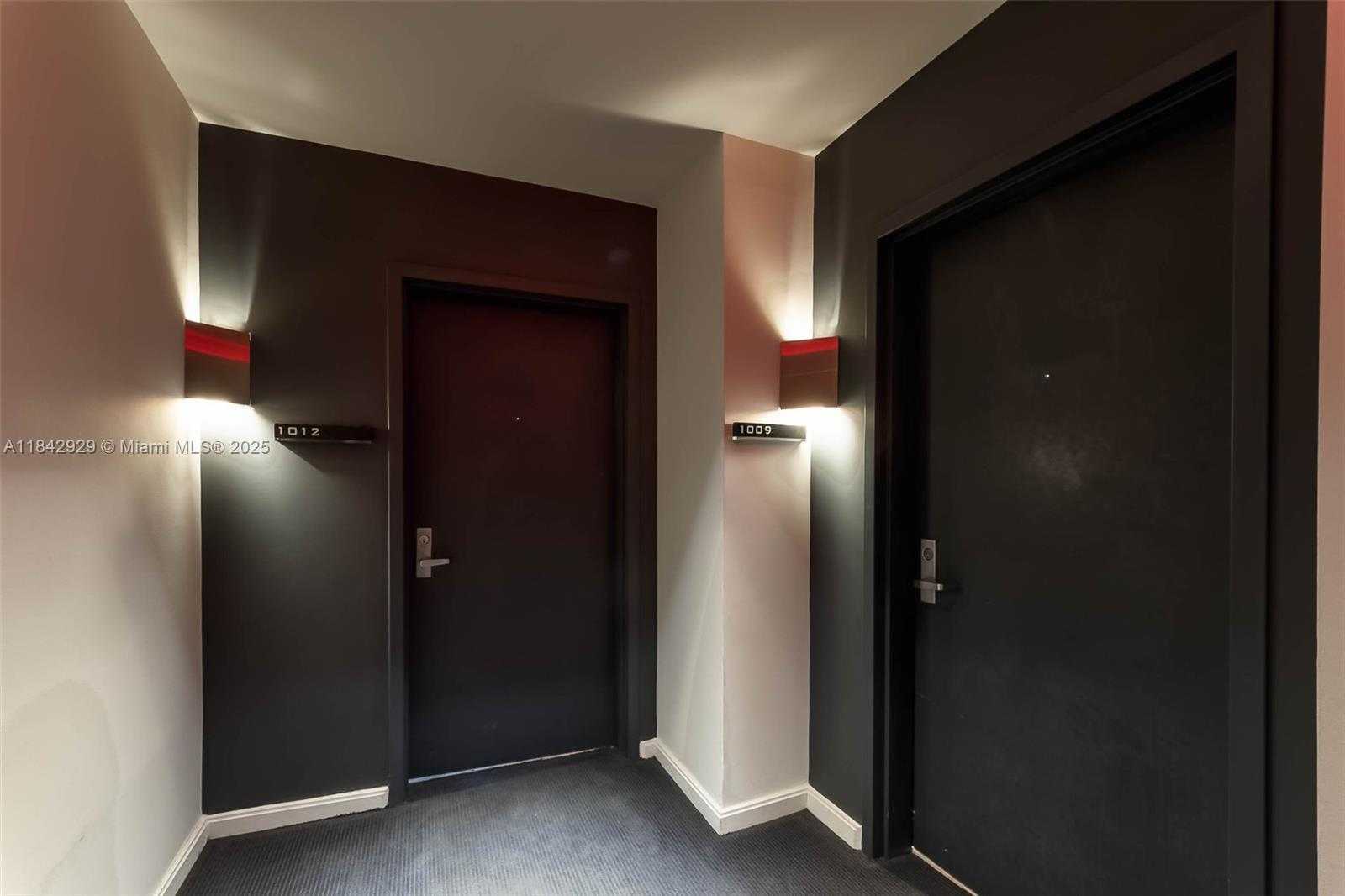 Small Image of 335 SOUTH BISCAYNE BLVD #1012, Miami Number 13