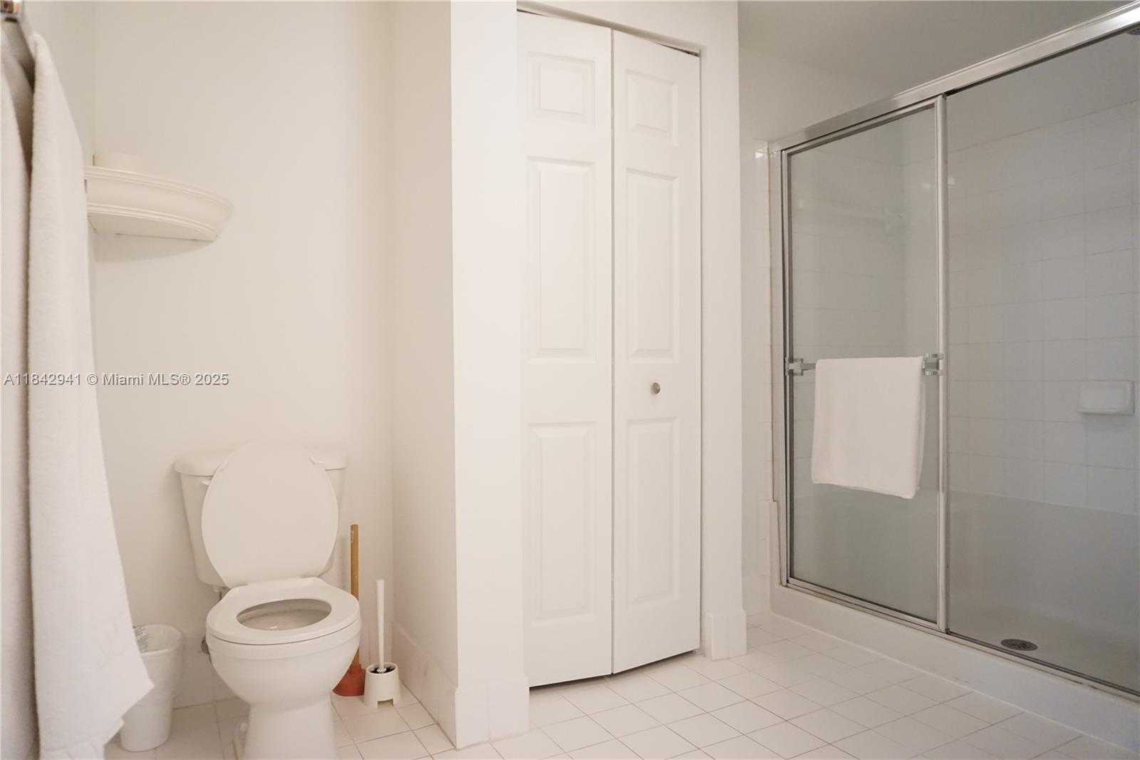 Small Image of 17100 NORTH BAY RD #1510, Sunny Isles Beach Number 18