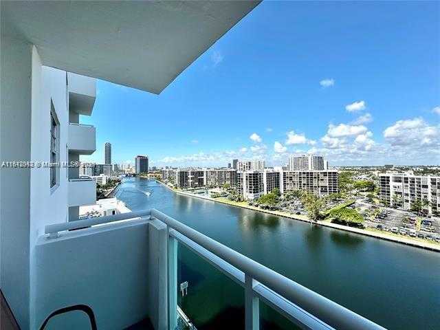 Small Image of 3000 SOUTH OCEAN DR #1208, Hollywood Number 2