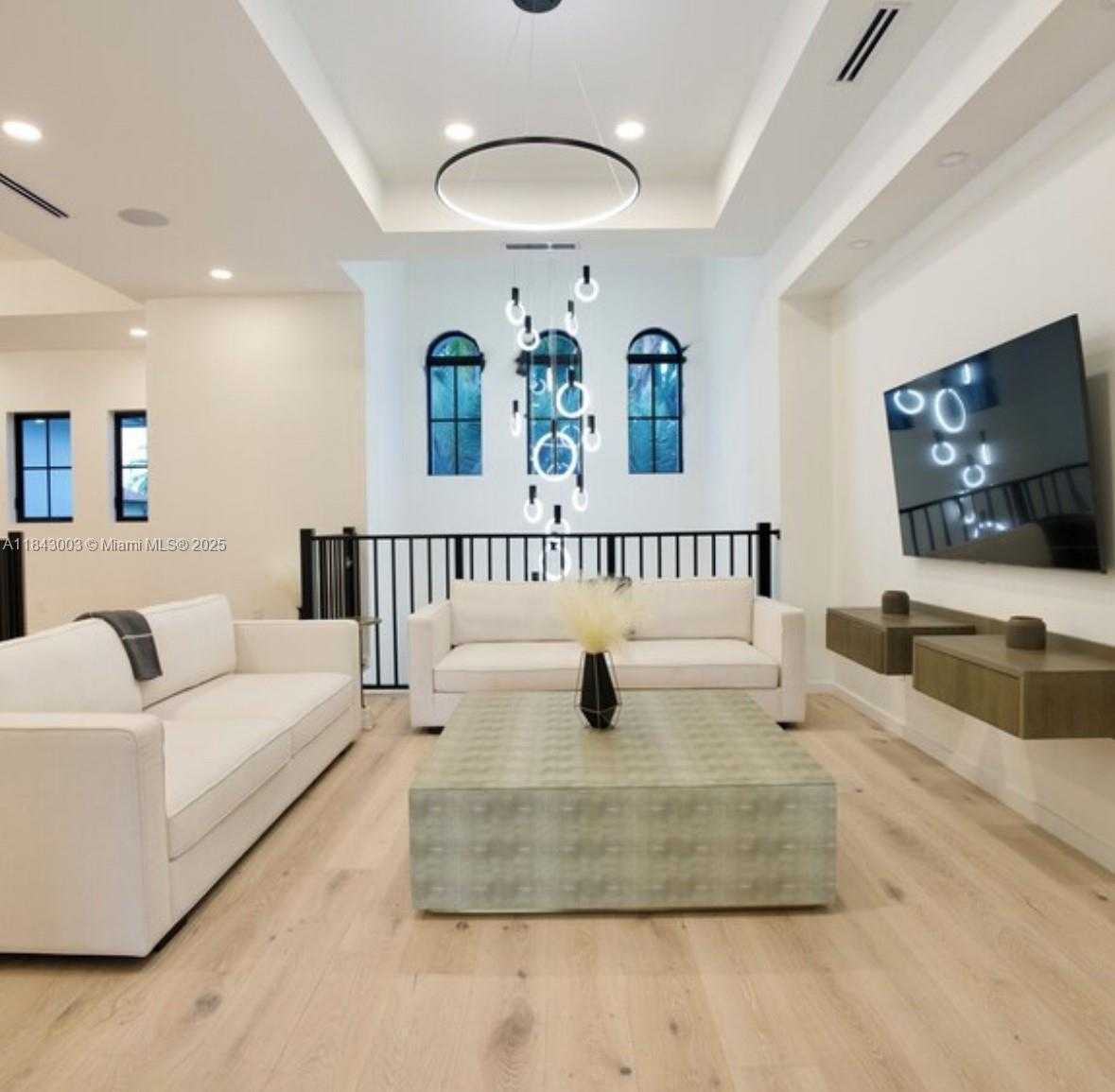 Small Image of 131 ROYAL PALM DR, Fort Lauderdale Number 28