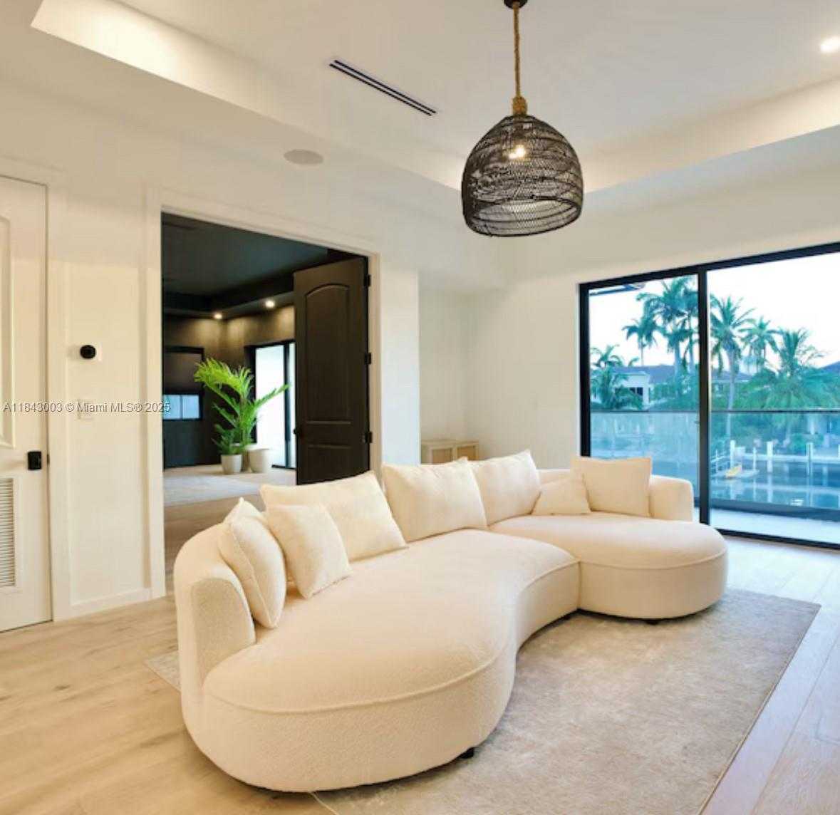 Small Image of 131 ROYAL PALM DR, Fort Lauderdale Number 31