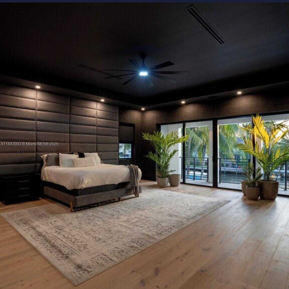 Small Image of 131 ROYAL PALM DR, Fort Lauderdale Number 32