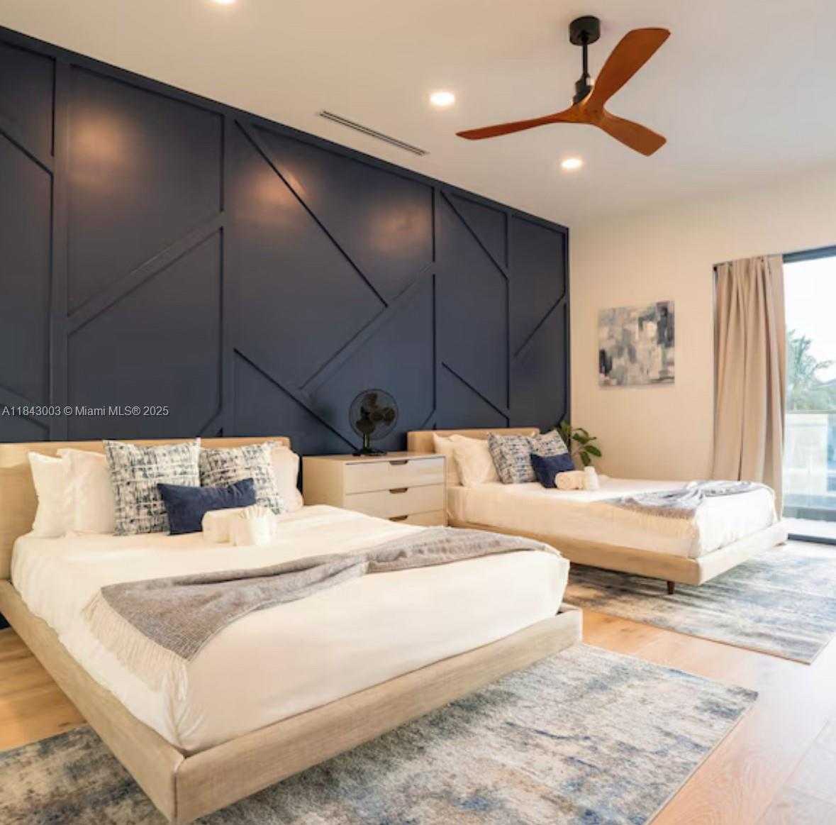 Small Image of 131 ROYAL PALM DR, Fort Lauderdale Number 40