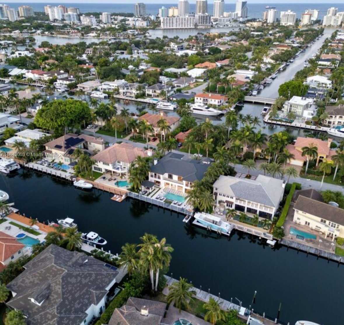 Small Image of 131 ROYAL PALM DR, Fort Lauderdale Number 45