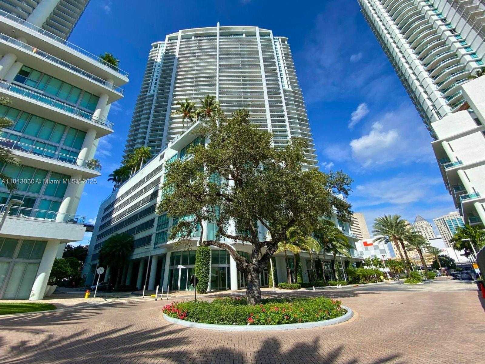 Small Image of 90 SOUTH WEST 3RD ST #2401, Miami Number 2
