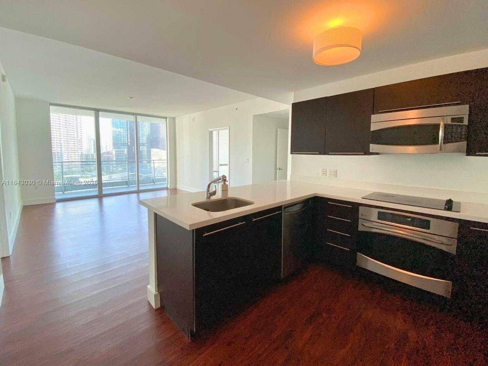 Small Image of 90 SOUTH WEST 3RD ST #2401, Miami Number 4