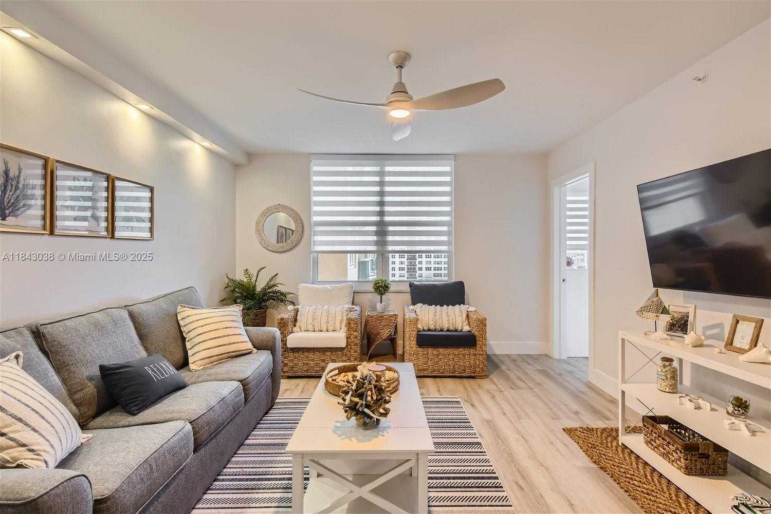 Small Image of 2501 SOUTH OCEAN DR #933, Hollywood Number 1