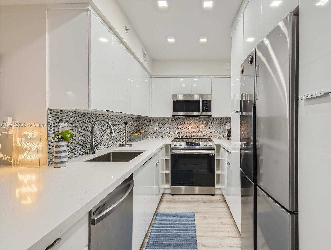 Small Image of 2501 SOUTH OCEAN DR #933, Hollywood Number 7