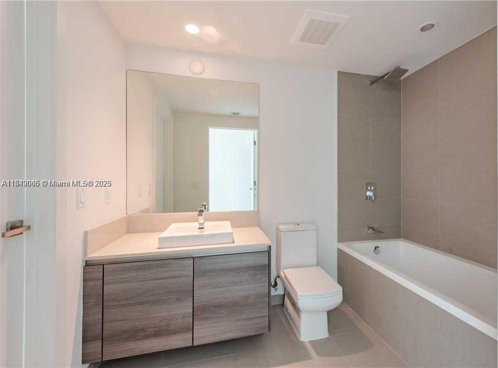 Small Image of 1080 BRICKELL AVE #4100, Miami Number 27