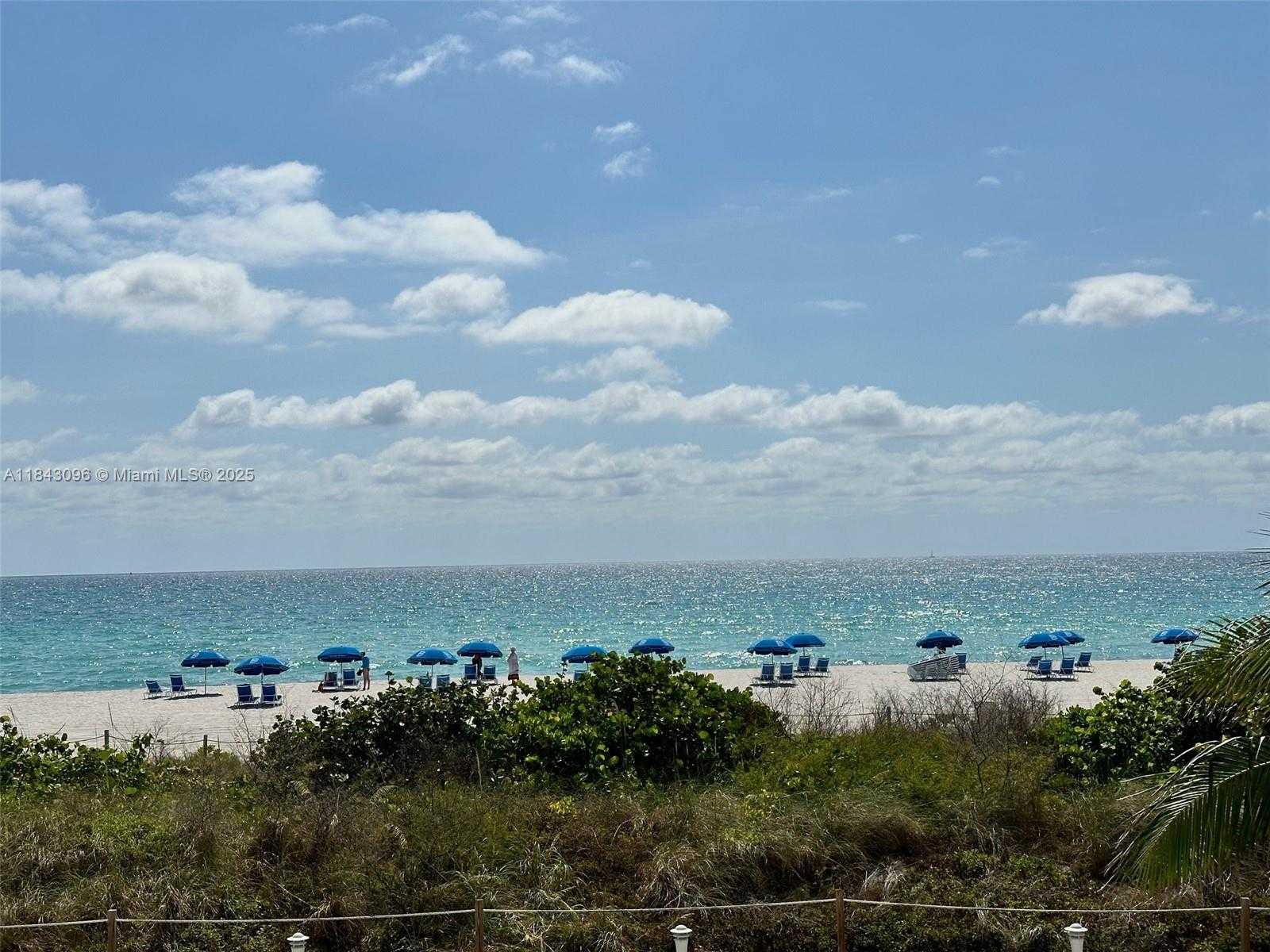 Small Image of 6039 COLLINS AVE #623, Miami Beach Number 19
