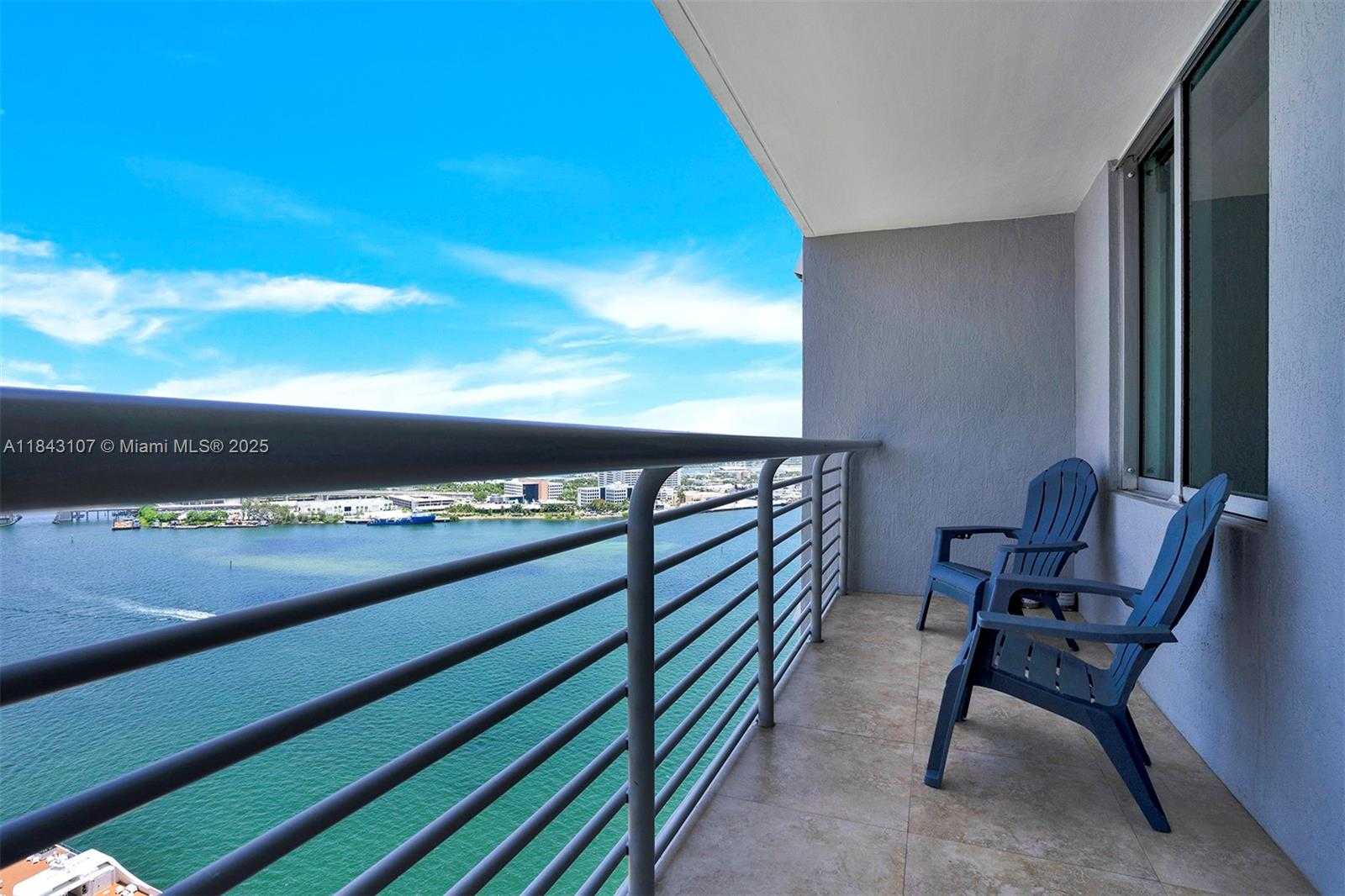 Small Image of 335 SOUTH BISCAYNE BLVD #2910, Miami Number 2
