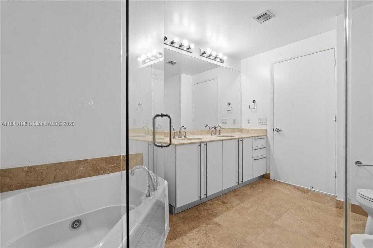 Small Image of 3030 NORTH EAST 188 ST #604, Aventura Number 15