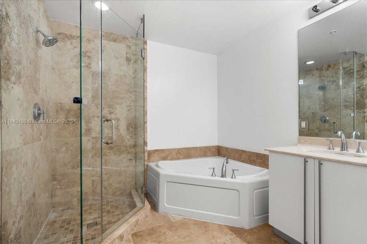 Small Image of 3030 NORTH EAST 188 ST #604, Aventura Number 16