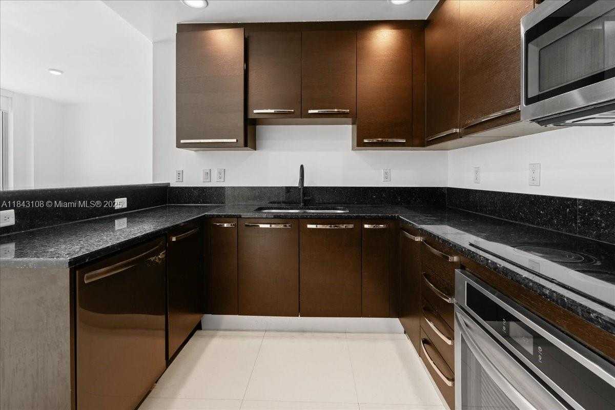 Small Image of 3030 NORTH EAST 188 ST #604, Aventura Number 4