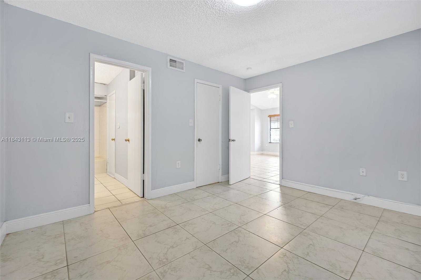 Small Image of 15560 SOUTH WEST 104TH TER #611, Miami Number 20
