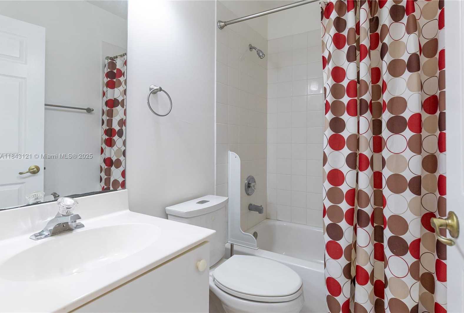 Small Image of 5622 NORTH WEST 112 CT, Doral Number 22