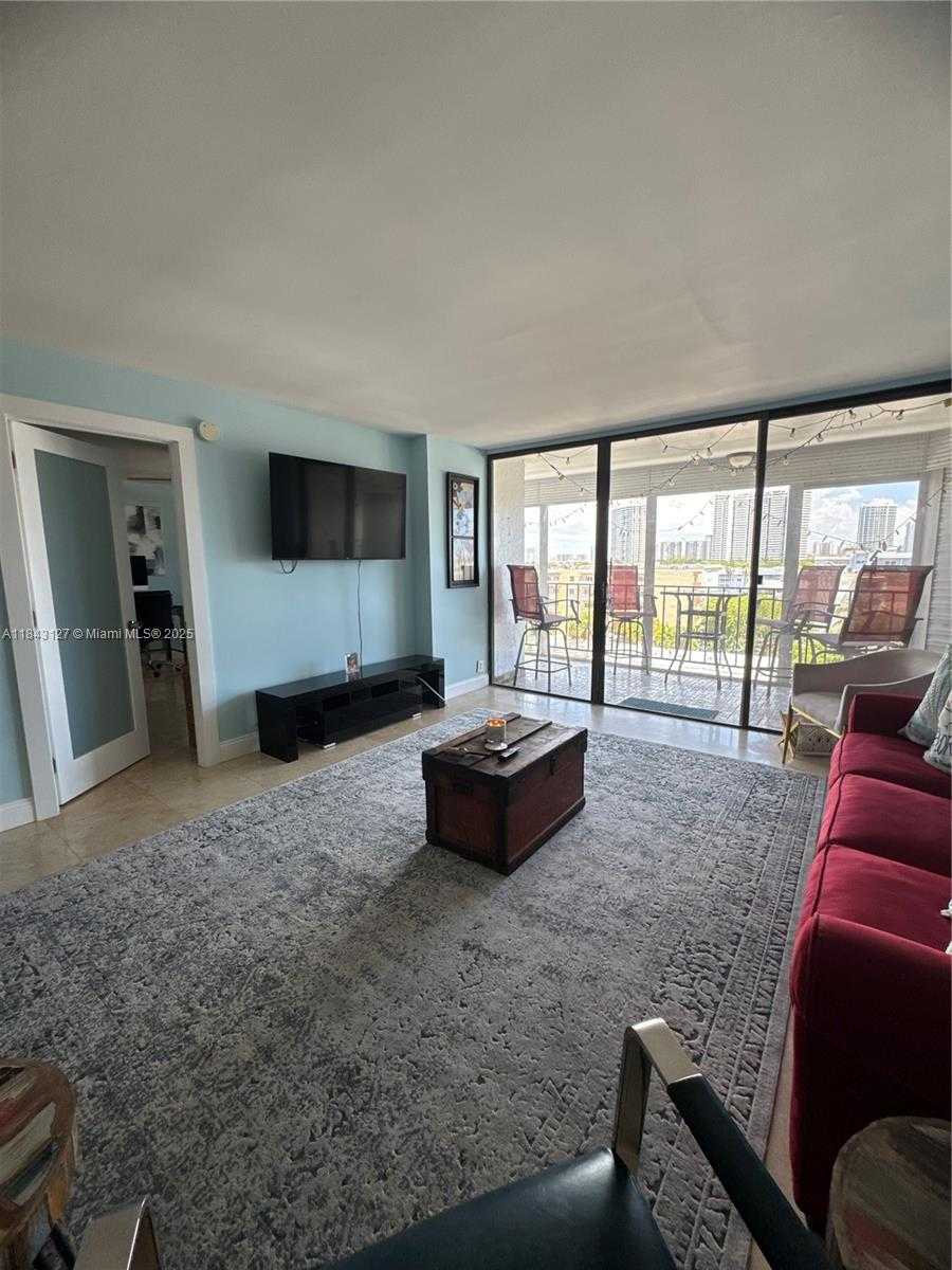 Small Image of 3545 NORTH EAST 166TH ST #703, North Miami Beach Number 20