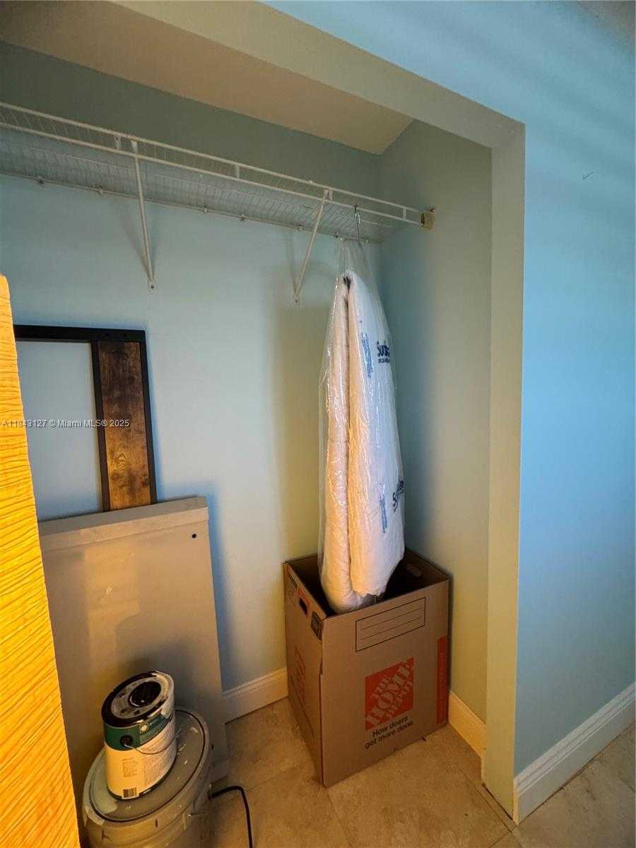 Small Image of 3545 NORTH EAST 166TH ST #703, North Miami Beach Number 6