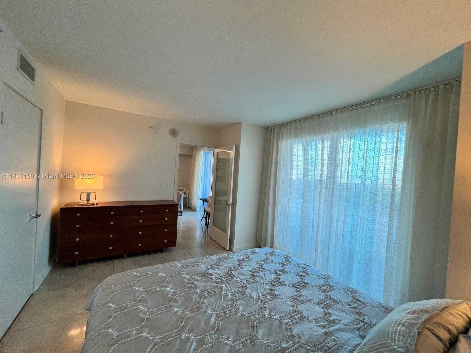 Small Image of 50 BISCAYNE BLVD #712, Miami Number 10