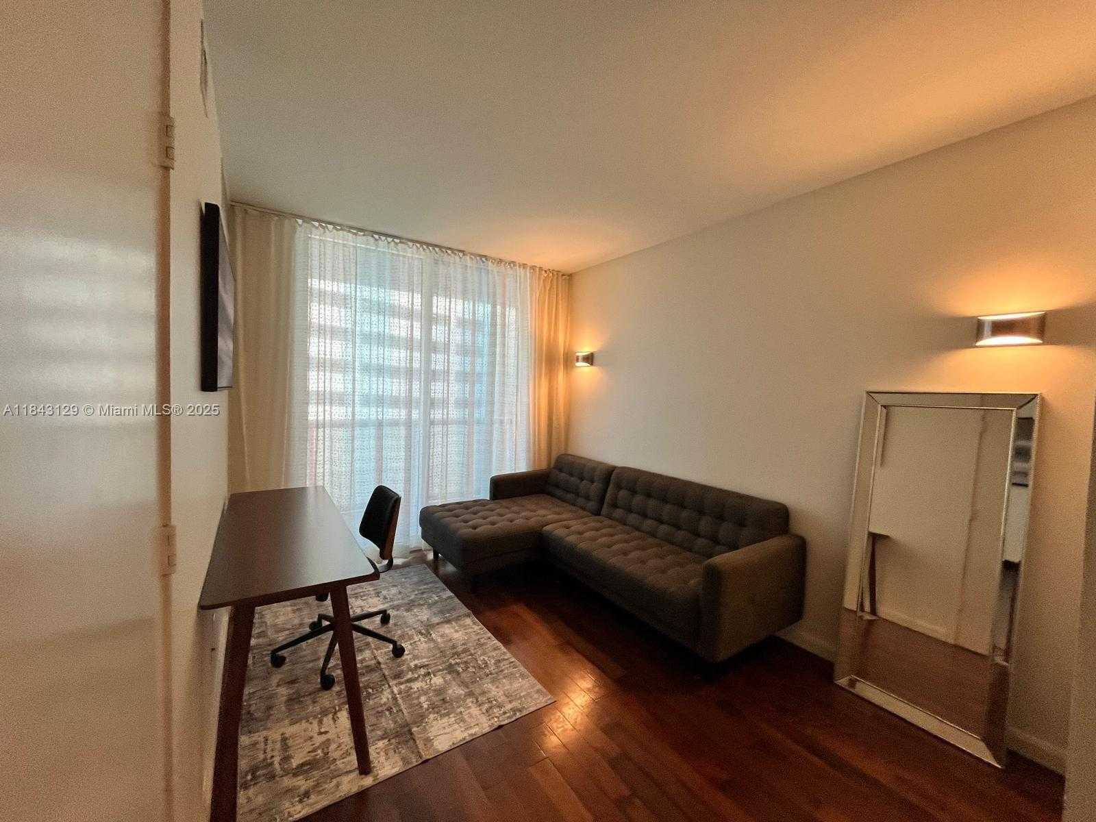 Small Image of 50 BISCAYNE BLVD #712, Miami Number 9